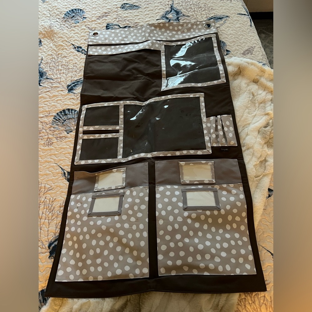 Thirty-One fridge/wall organizer